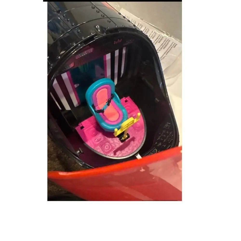 LOL Surprise OMG Remix 4-in-1 Plane Playset With Music Recording Studio, nwob